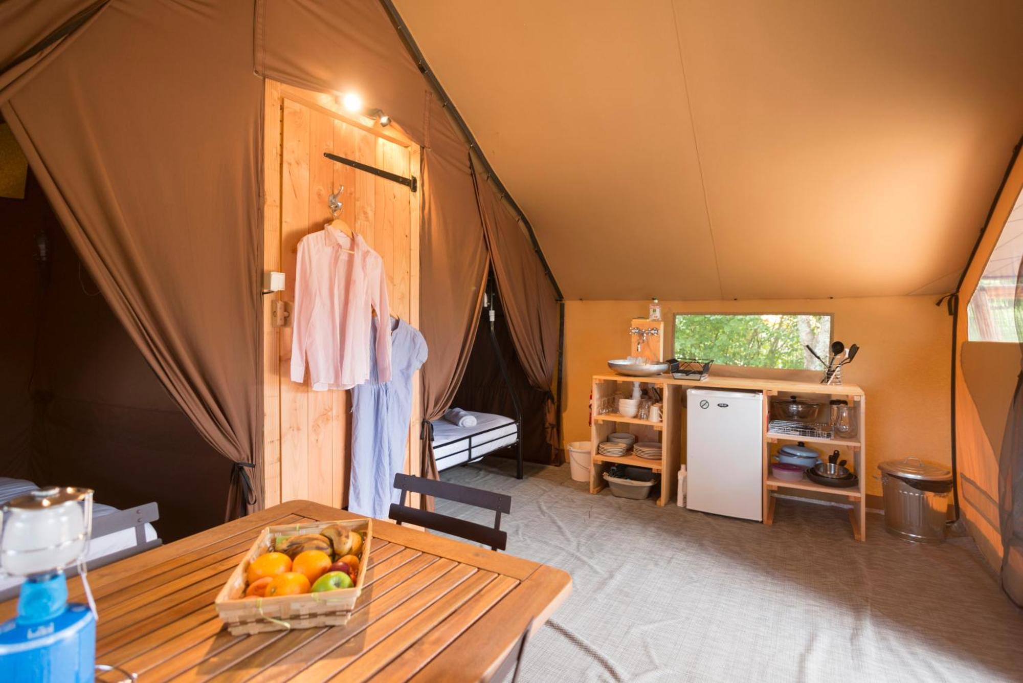Huttopia Lac De Serre-Poncon Le Lautaret Zimmer foto